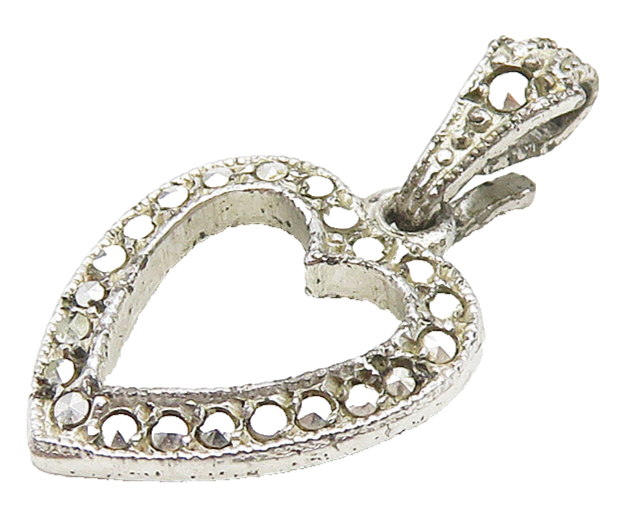 925 Sterling Silver  Vintage Antique Sparkling Open Love Heart Pendant PT13352