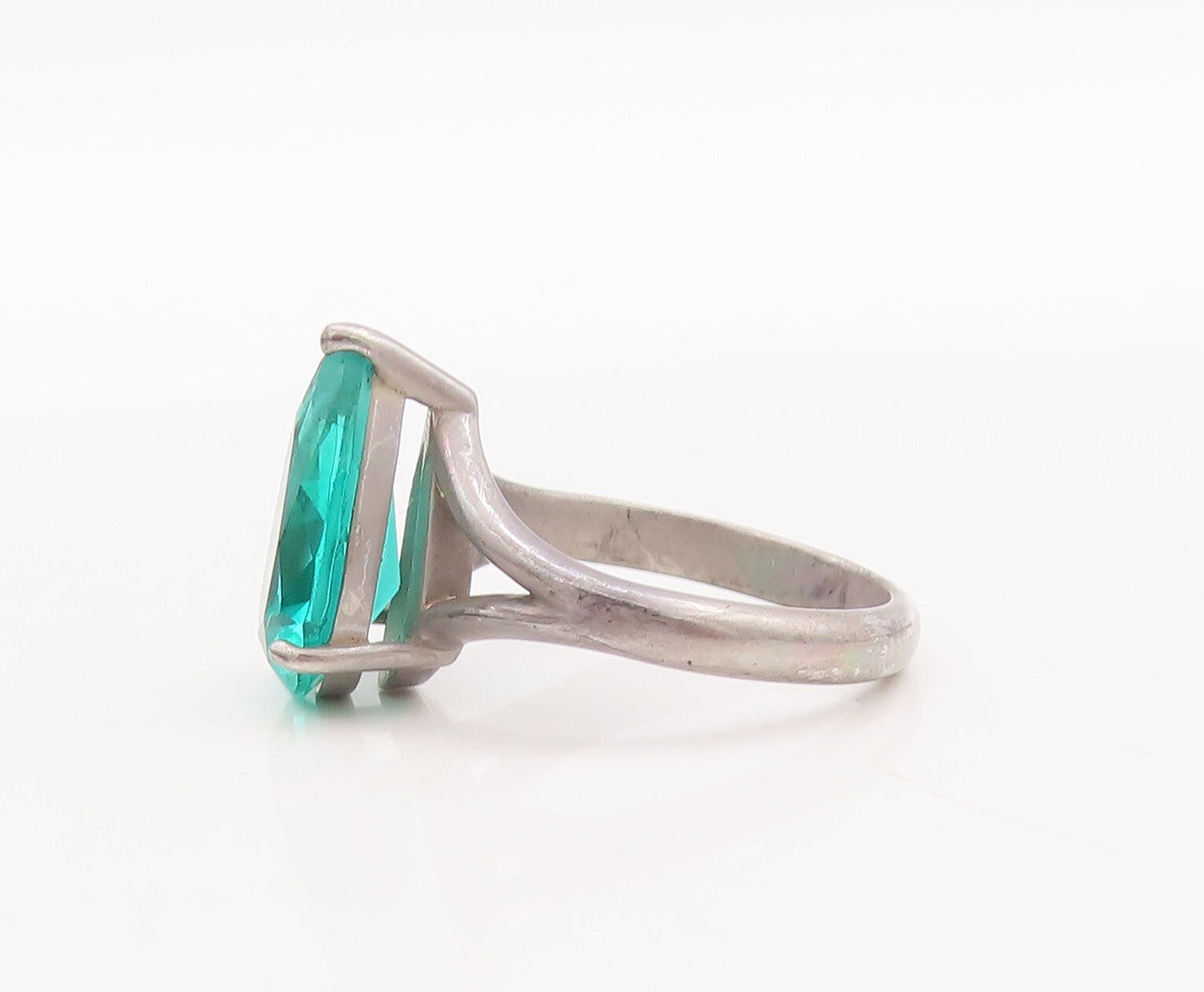925 Sterling Silver Vintage Ring Minimalist Drop Cut Green CZ  Sz 7  RG29662