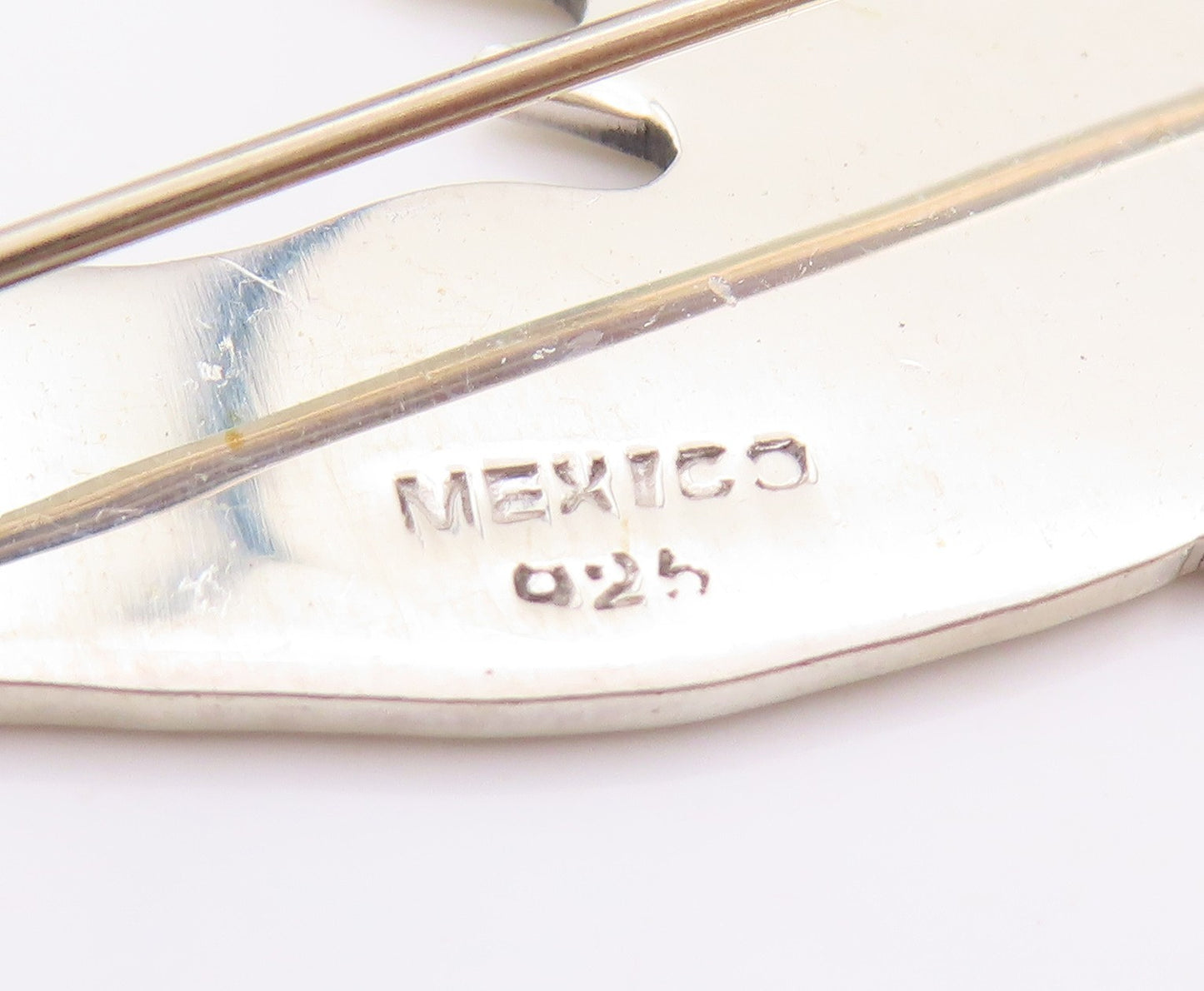 925 Sterling Silver Vintage Brooch MEXICO Stork Delivering Baby Story  BP11713