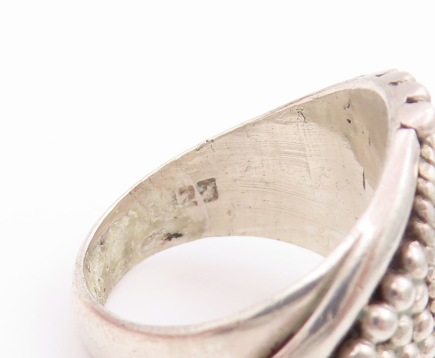 925 Sterling Silver Vintage Ring Faceted Amethyst Beaded Band  Sz 5.5  RG34029