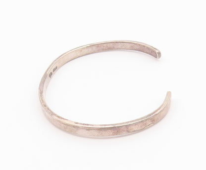 925 Sterling Silver  Vintage Petite Believe Stamped Cuff Bracelet  BT9123