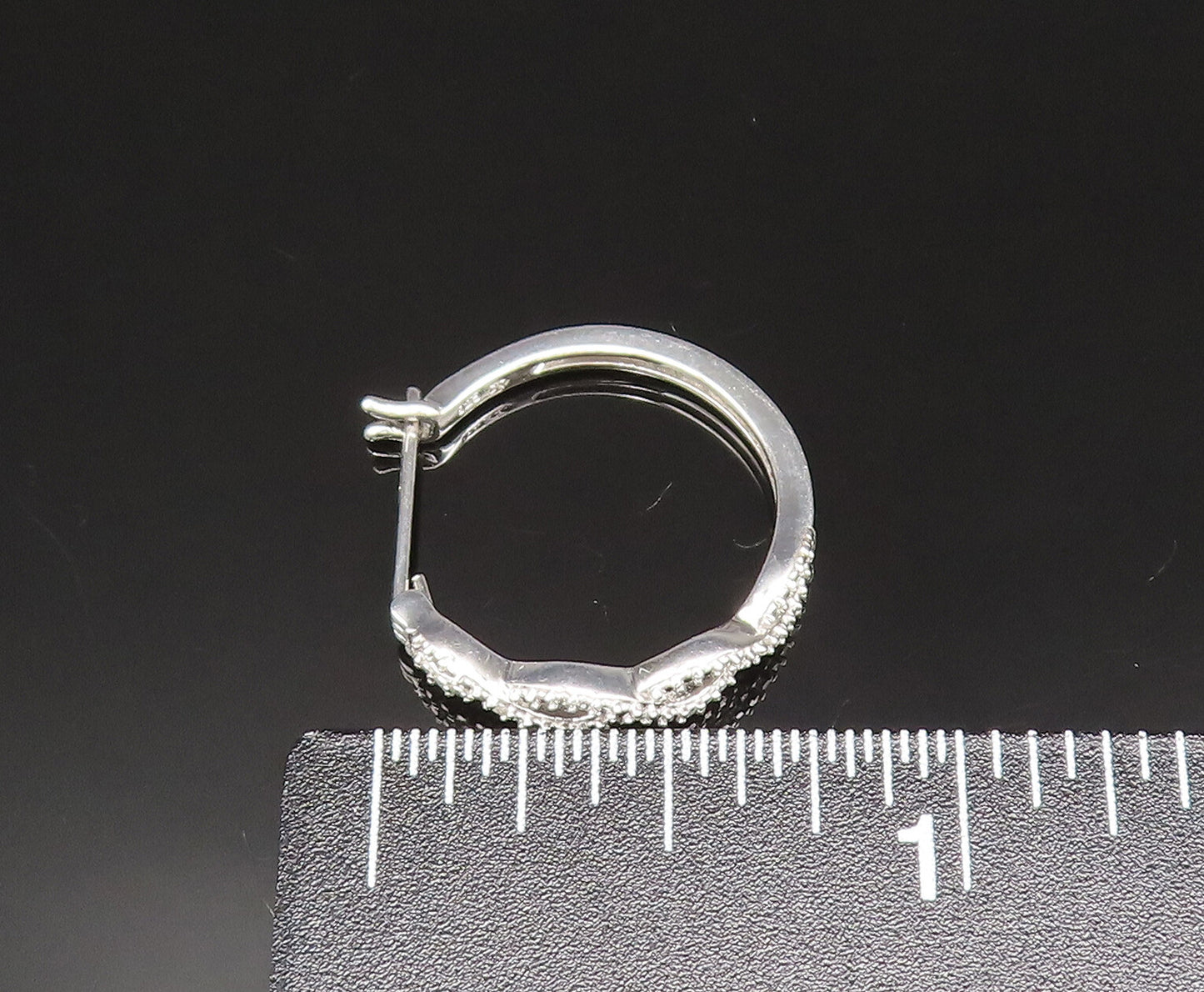 925 Sterling Silver Vintage Genuine Diamonds Infinity Hoop Earrings EG11871