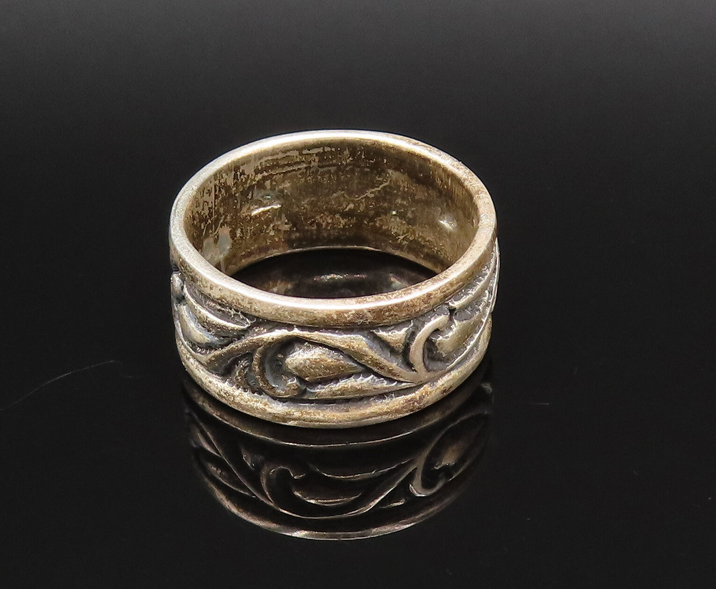 925 Sterling Silver  Vintage Carved Vine Swirl Band Ring Sz 7.5  RG25778