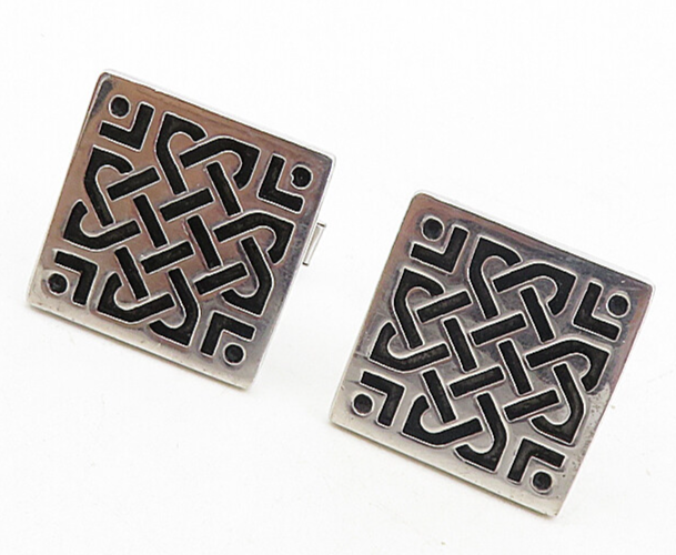 925 Sterling Silver  Vintage Shiny Celtic Dara Knot Square Cuff Links  TR1536