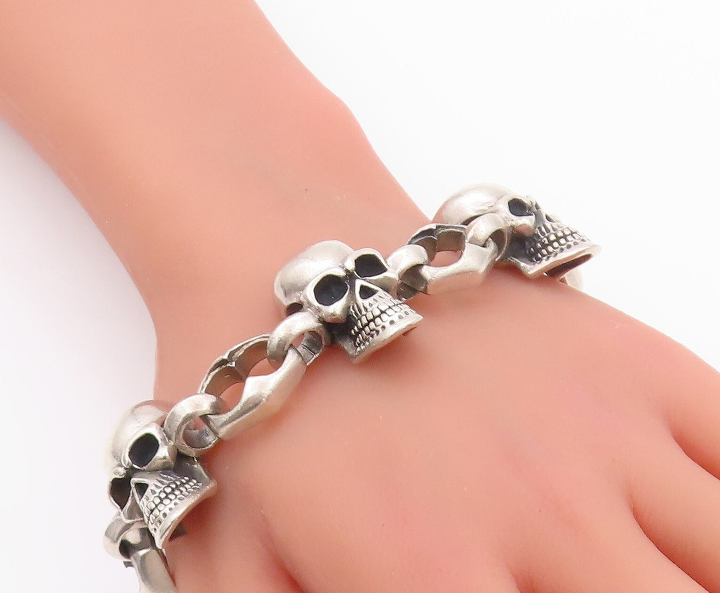 925 Sterling Silver Vintage Bracelet Heavy Carved Skulls Biker Design  BT11124
