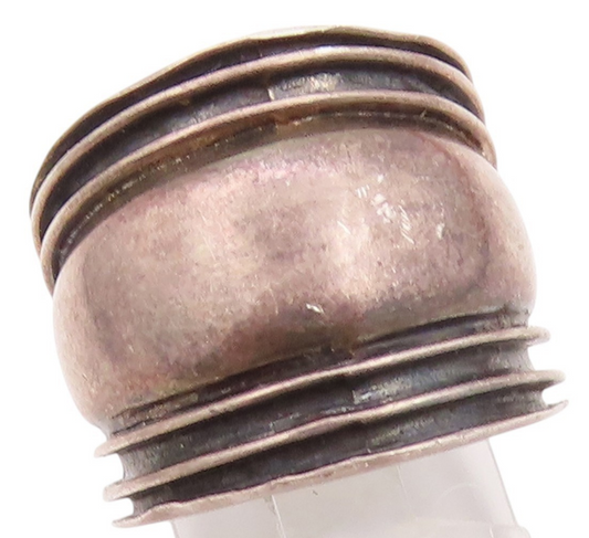 925 Sterling Silver Vintage Ring Dark Tone minimalist Carved  Sz 7 RG32355