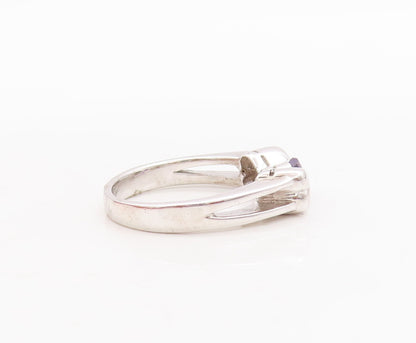 925 Sterling Silver Vintage Ring Round Cut Amethyst Carved Hearts  Sz 7  RG29466