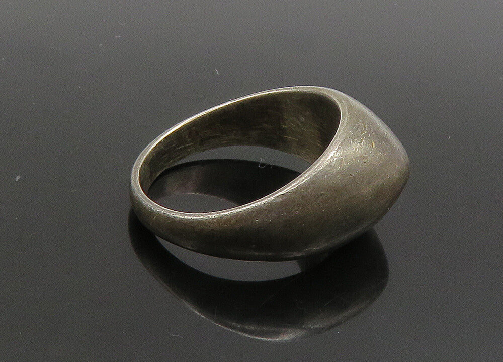 925 Sterling Silver  Vintage Antique Dark Tone Dome Band Ring Sz 6  RG23477