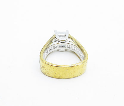 925 Sterling Silver  Cubic Zirconia Solitaire With Accents Ring Sz 7  RG4810