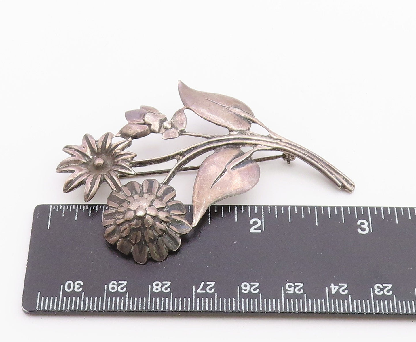 925 Sterling Silver Vintage Antique Carved Flowers With Stem Brooch Pin BP9574