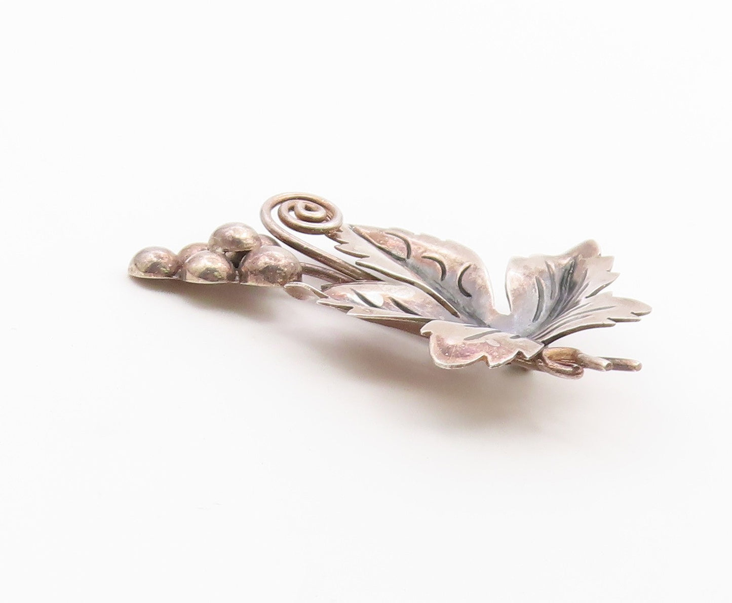 MEXICO 925 Sterling Silver  Vintage Dark Tone Grape Leaf Brooch Pin  BP4179