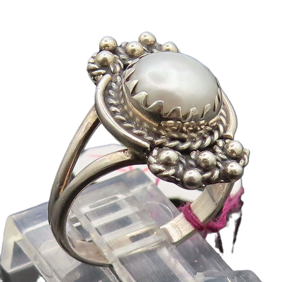 925 Sterling Silver Vintage Pearl Halo Beaded Swirly Carved Ring Sz 6 RG26982