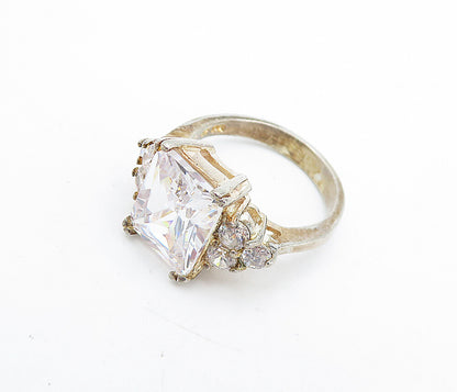 925 Sterling Silver  Vintage Cubic Zirconia Solitaire Accent Ring Sz 7  RG5193