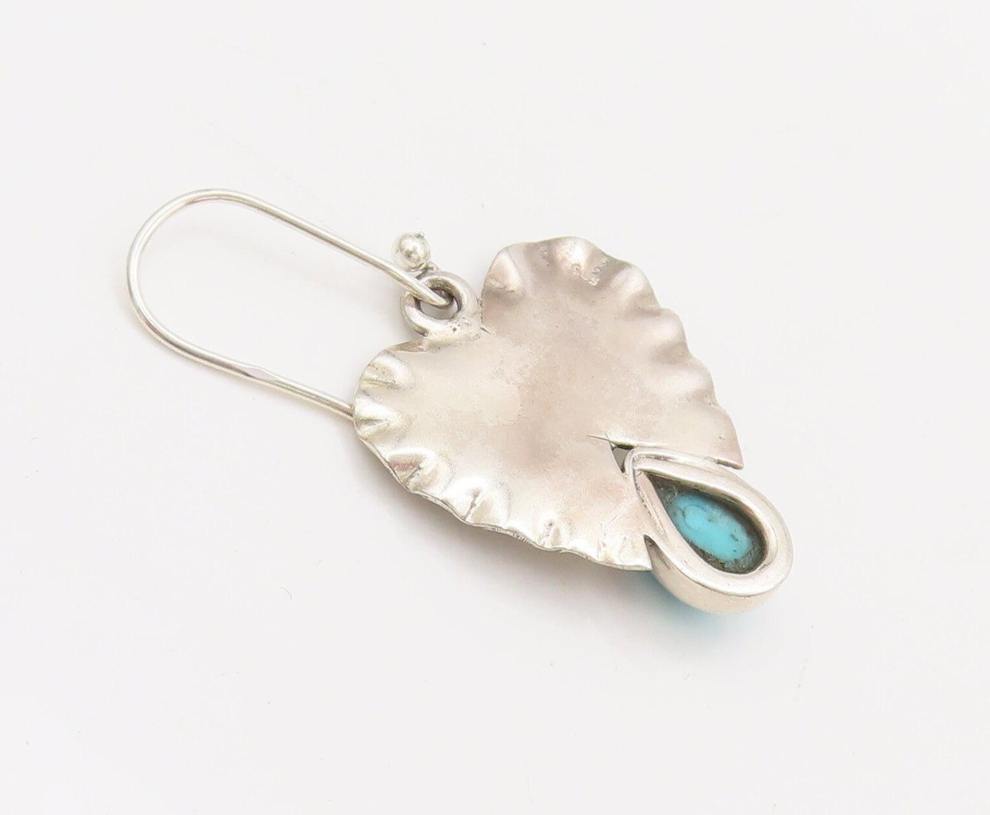 925 Silver  Vintage Hammered Crush Cutout Heart Turquoise Earrings  EG12528