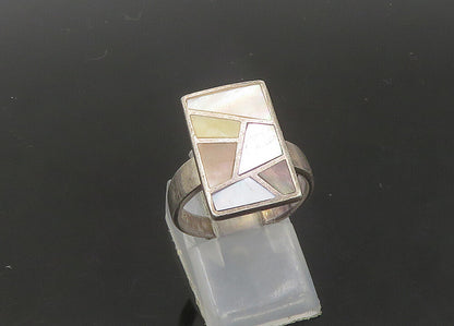 925 Sterling Silver  Vintage Inlaid Mother Of Pearl Band Ring Sz 7  RG22262