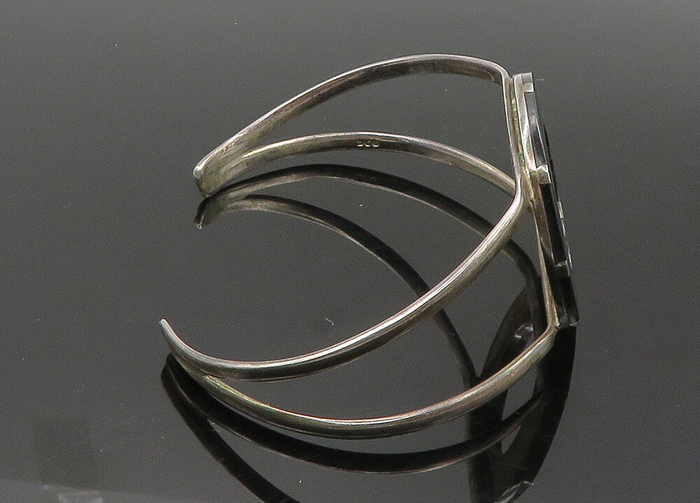 925 Sterling Silver  Vintage Black Onyx Open Circle Cuff Bracelet  BT8258