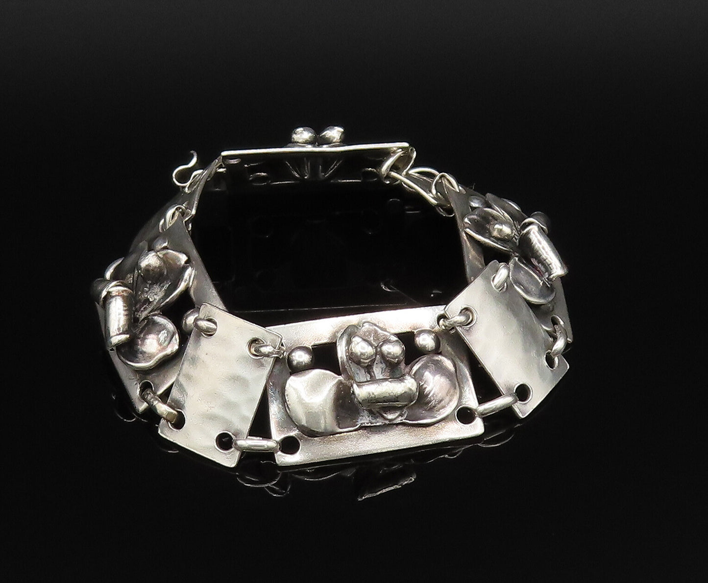 MAX RIEG 925 Silver  Vintage Hammered Rectangle 3D Floral Bracelet  BT9636