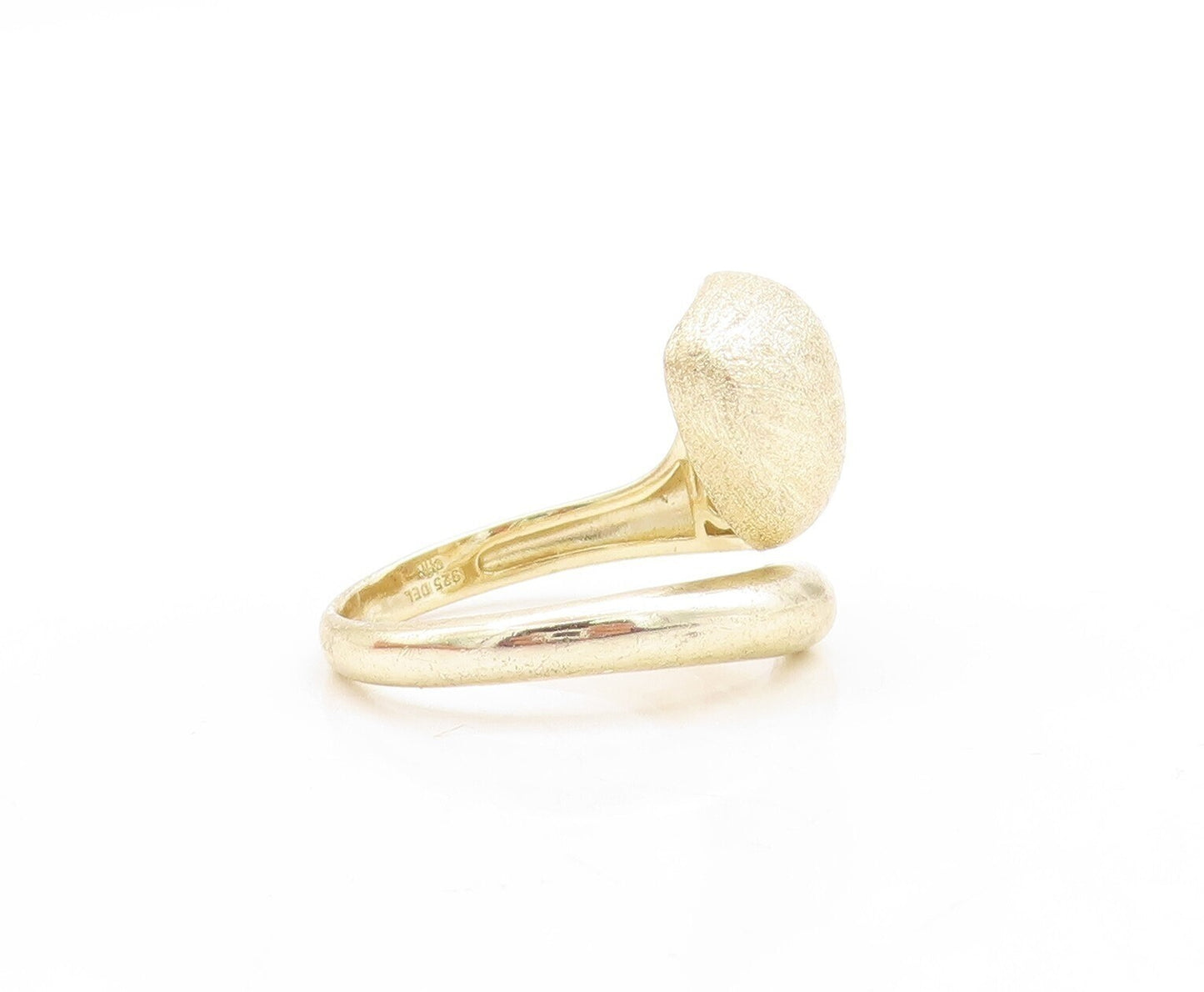 925 Sterling Silver Vintage Ring Puffed Carved Fish Tail Shape  Sz 9  RG31195