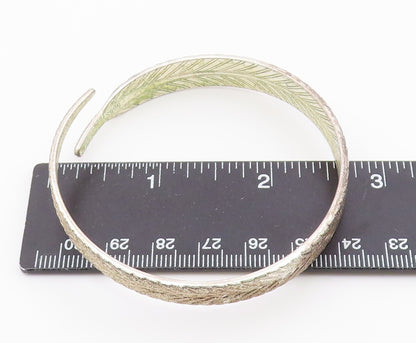 925 Sterling Silver  Vintage Single Feather Motif Bypass Cuff Bracelet  BT8764