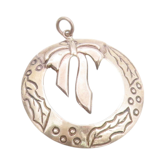 925 Sterling Silver Vintage Pendant Christmas Floral Etched Wreath  PT24080