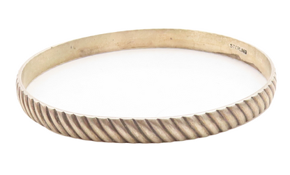 925 Sterling Silver Vintage Dark Tone Slanted Etched Bangle Bracelet BT1674