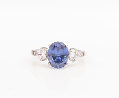 925 Sterling Silver Vintage Ring Oval Sapphire Round CZ Sidestone Sz 7.5 RG29042