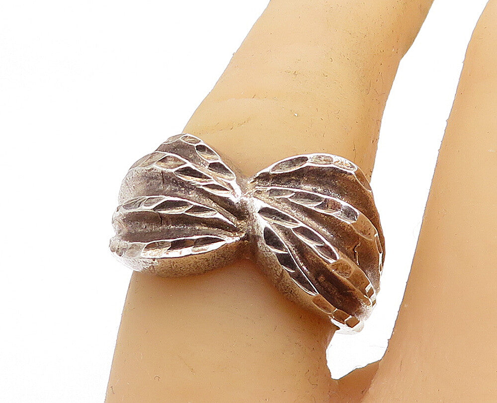 925 Sterling Silver  Vintage Dark Tone Bow Tie Designed Band Ring Sz 7  RG6255