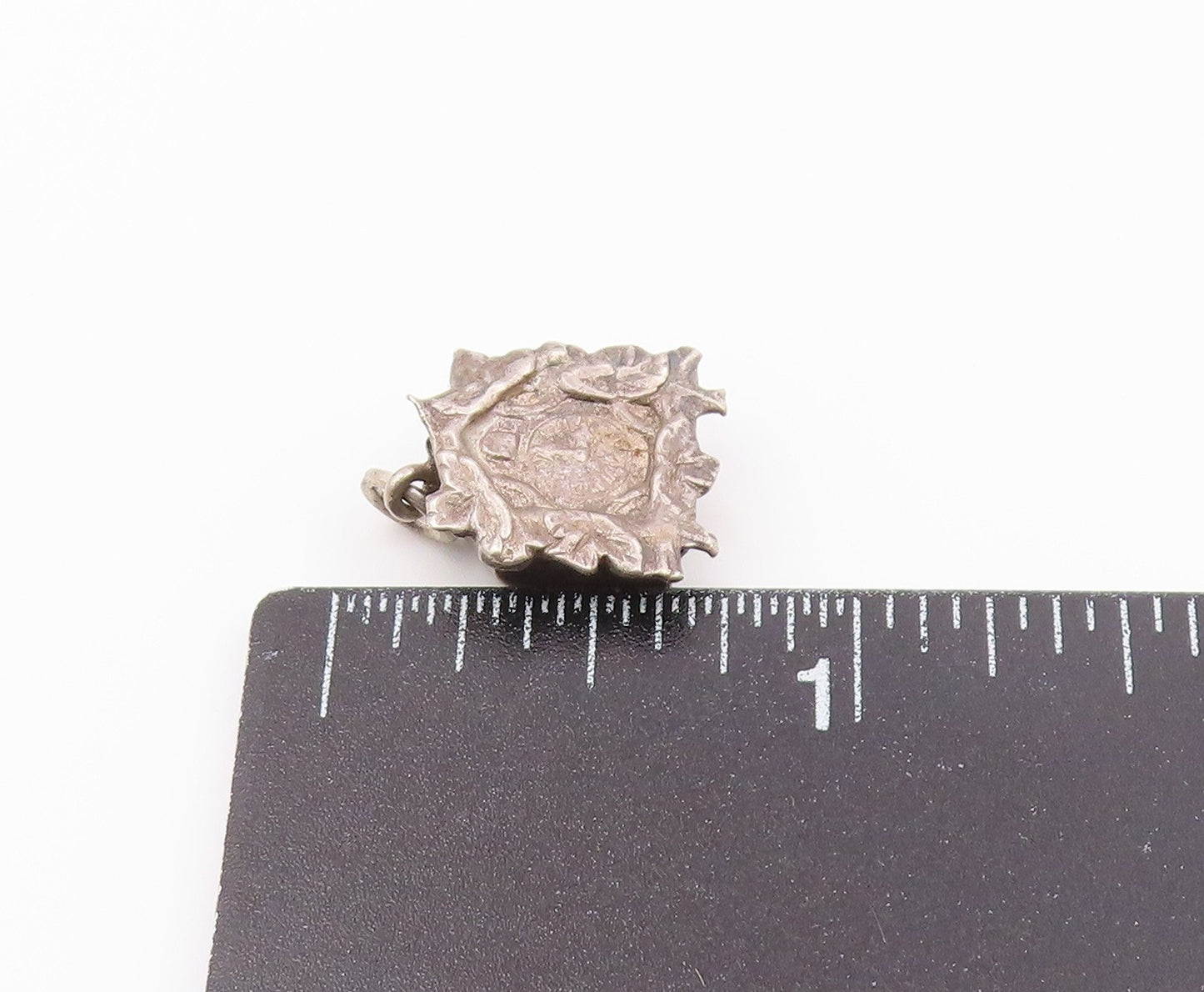 925 Sterling Silver  Vintage Petite Cuckoo Clock Motif Pendant  PT17527