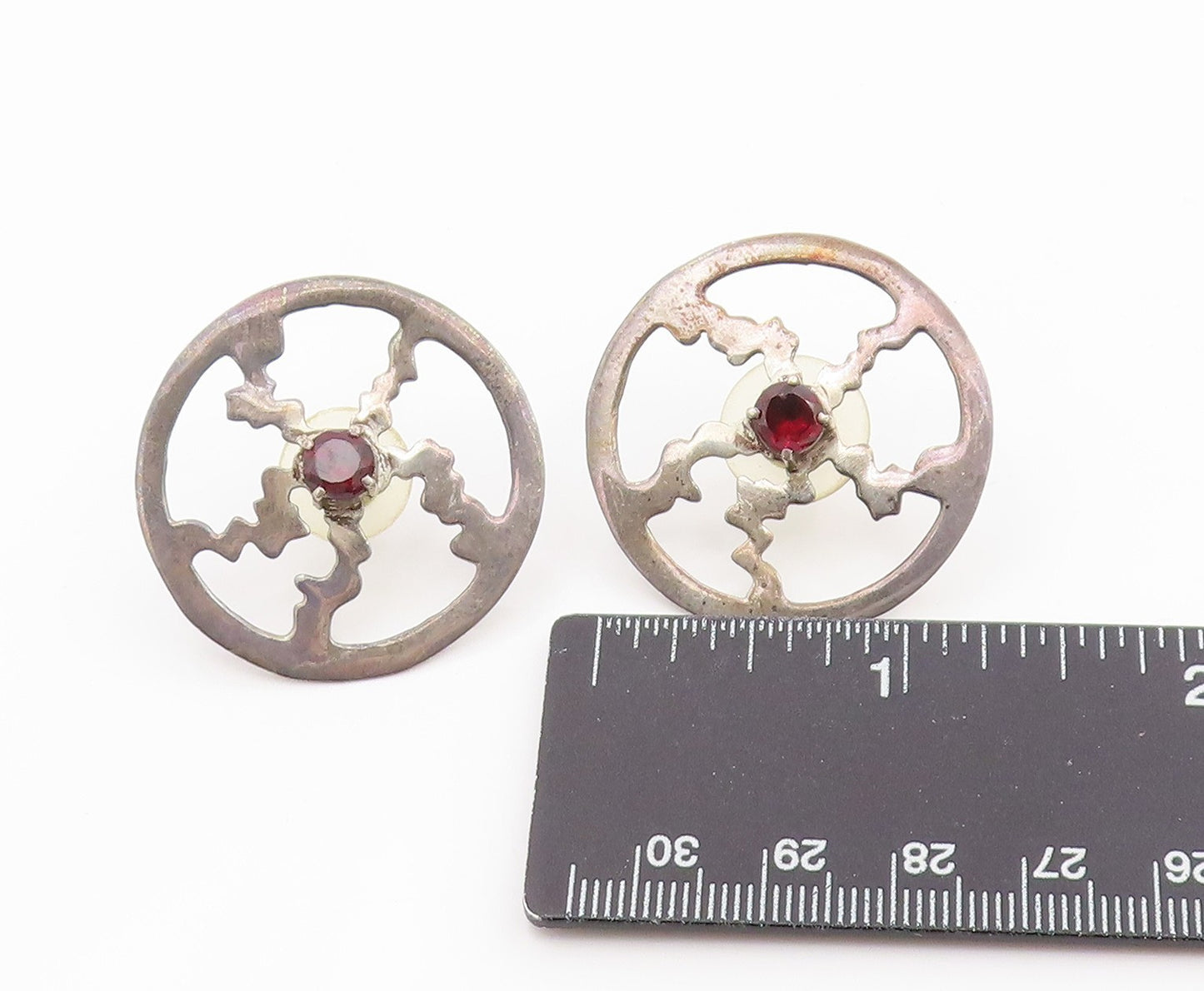 925 Sterling Silver Vintage Earrings Garnet Geometric Sunburst Wheel  EG14352