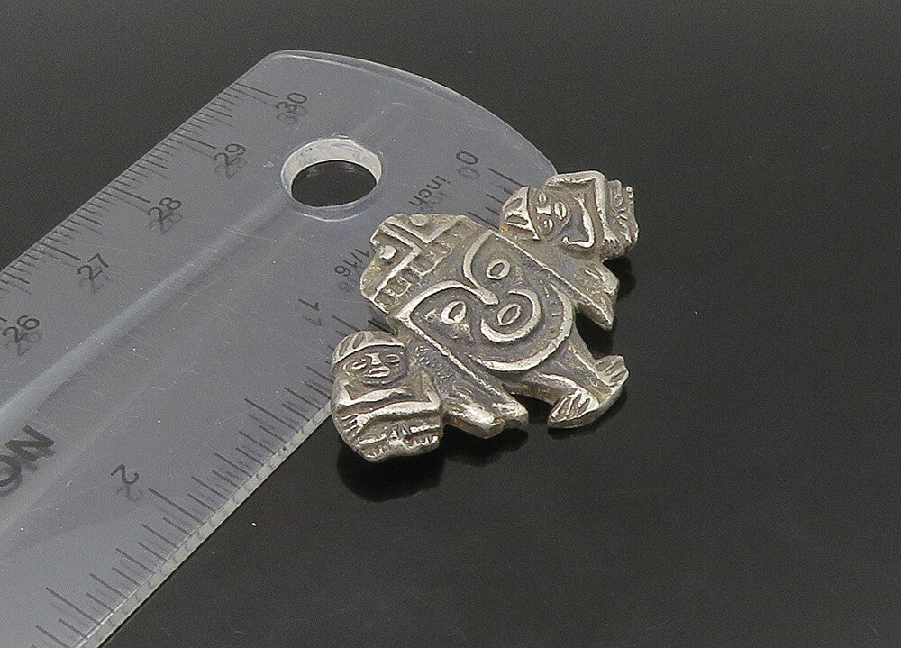 925 Sterling Silver  Vintage Oxidized Warrior Motif Brooch Pin  BP8821