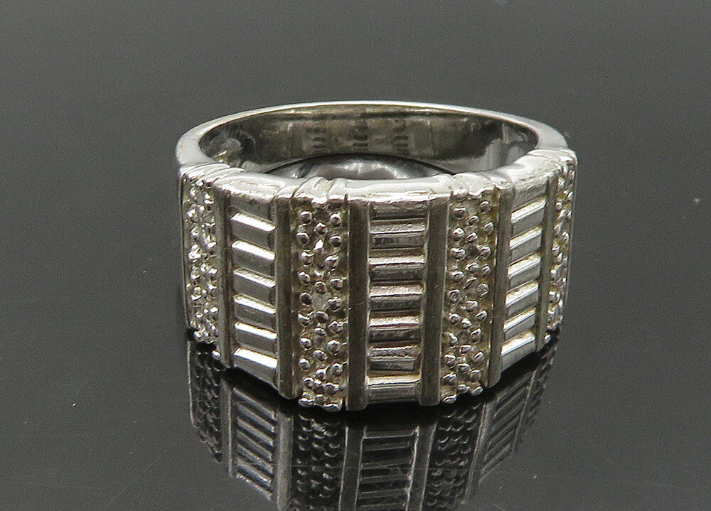 925 Sterling Silver  Vintage Shiny Pattern Tapered Band Ring Sz 7  RG22117