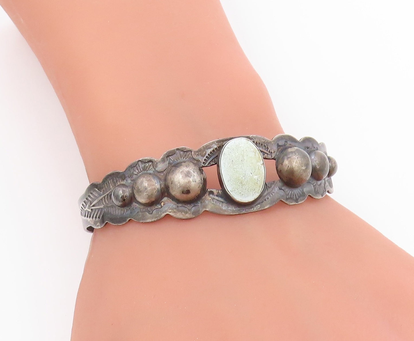 925 Sterling Silver Vintage Bracelet SOUTHWESTERN Oval Turquoise Cuff BT11791