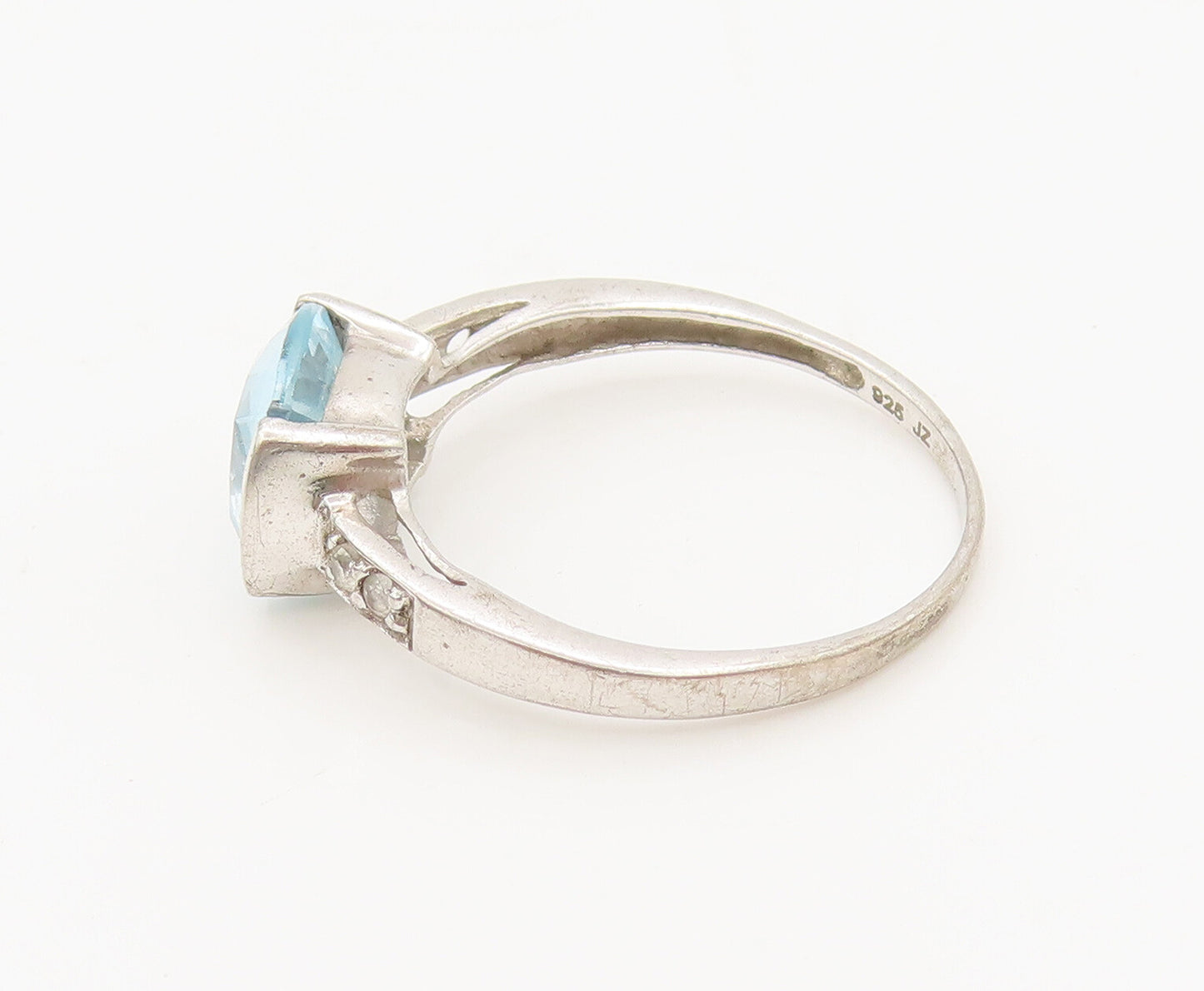 925 Sterling Silver  Vintage Minimalist Blue & White Topaz Ring Sz 7  RG27005