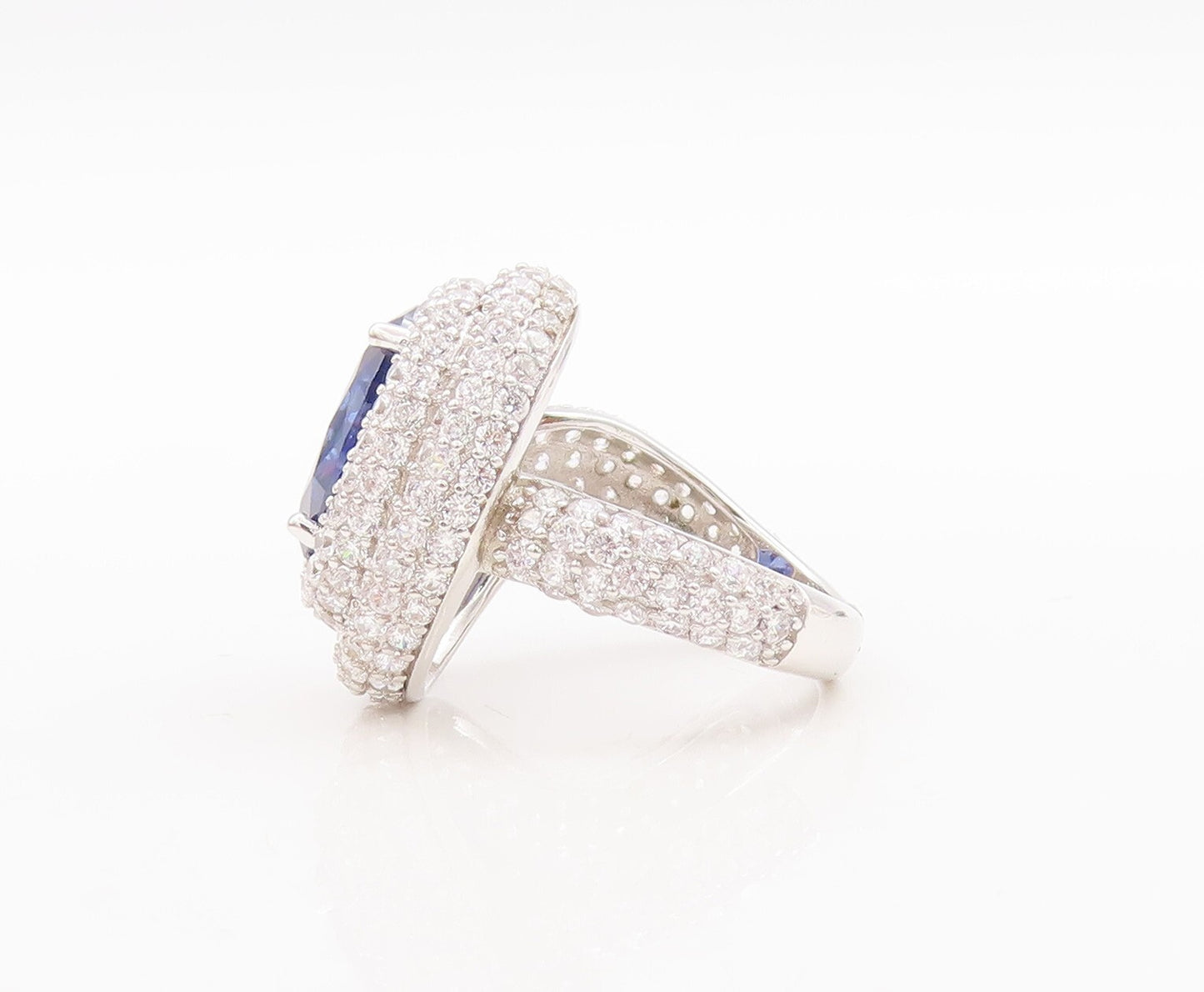 925 Sterling Silver Vintage Ring Designer Oval Sapphire Halo CZ Sz 7.5 RG29568