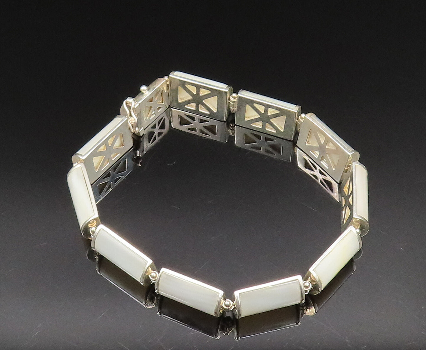 925 Sterling Silver  Vintage Rectangle Mother Of Pearl Tennis Bracelet  BT9516