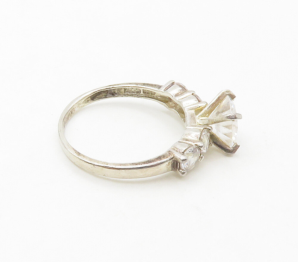 925 Sterling Silver  Vintage Cubic Zirconia Solitaire Accent Ring Sz 8 RG16612