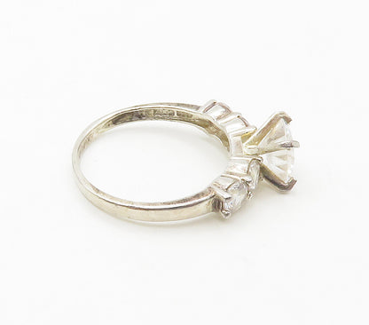 925 Sterling Silver  Vintage Cubic Zirconia Solitaire Accent Ring Sz 8 RG16612