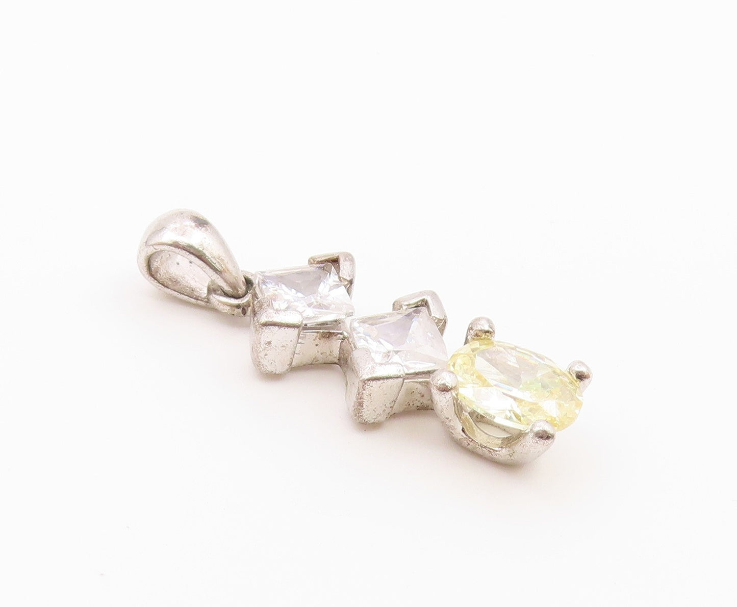 925 Sterling Silver  Vintage Sparkling Cubic Zirconia Vertical Pendant PT18481