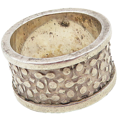 925 Sterling Silver  Vintage Dark Tone Raised Edge Band Ring Sz 7  RG9337
