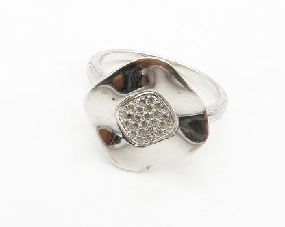 925 Sterling Silver  White Topaz Shiny Floral Motif Band Ring Sz 8  RG13884
