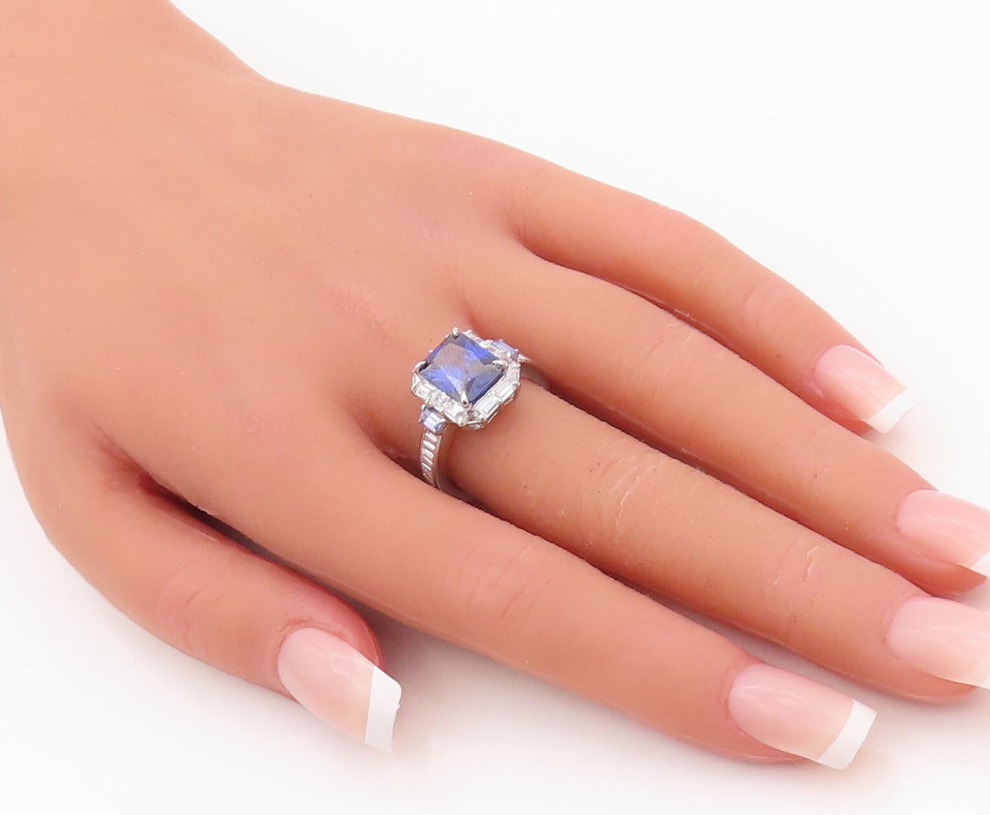 925 Sterling Silver Vintage Ring Rectangle Sapphire Halo CZ Frame  Sz 7  RG30347
