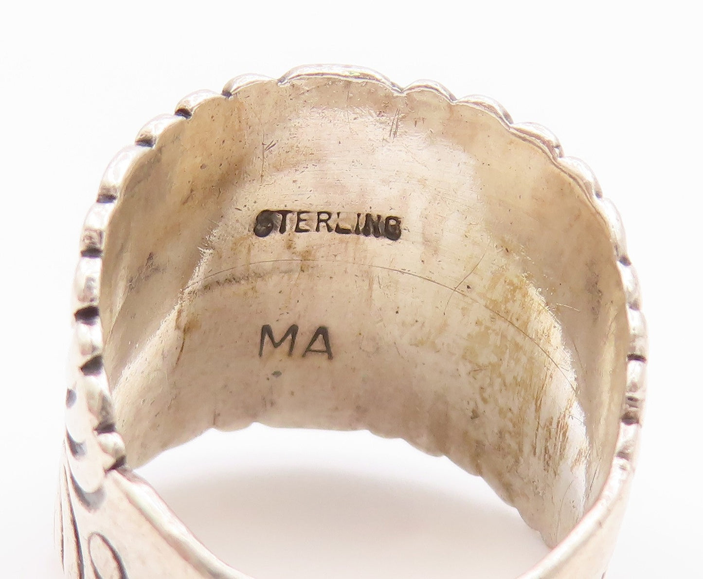 925 Sterling Silver Vintage Ring MORGAN APACHE NAVAJO Ribbed Band  Sz 8  RG36414