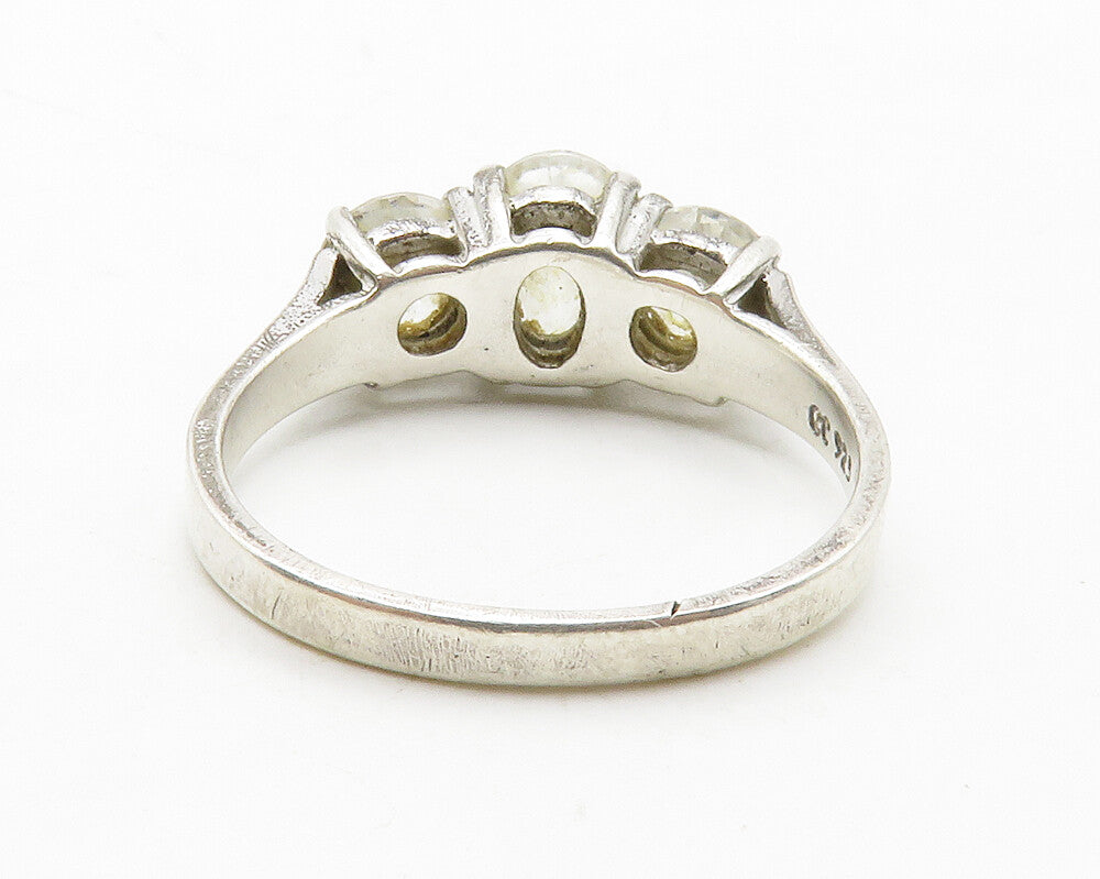 925 Sterling Silver  Cubic Zirconia 3 Stone Shiny Band Ring Sz 9  RG13754