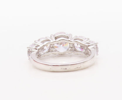 925 Sterling Silver Vintage Ring Minimalist Round Cut 5 CZ Stones  Sz 7  RG30849