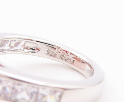 925 Sterling Silver Vintage Ring Oval Cut Red Halo White CZ  Sz 7  RG29790
