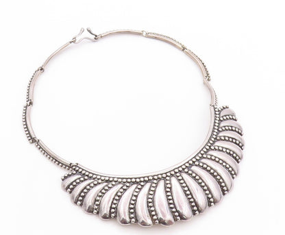 925 Sterling Silver Vintage Necklace Featuring Scalloped & Bead Design NE4542
