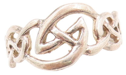 925 Sterling Silver Vintage Ring Cutout Celtic Knot Design  Sz 7  RG32910