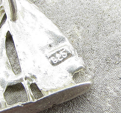 925 Sterling Silver  Vintage Etching Detail Sailing Ship Pendant  PT1341