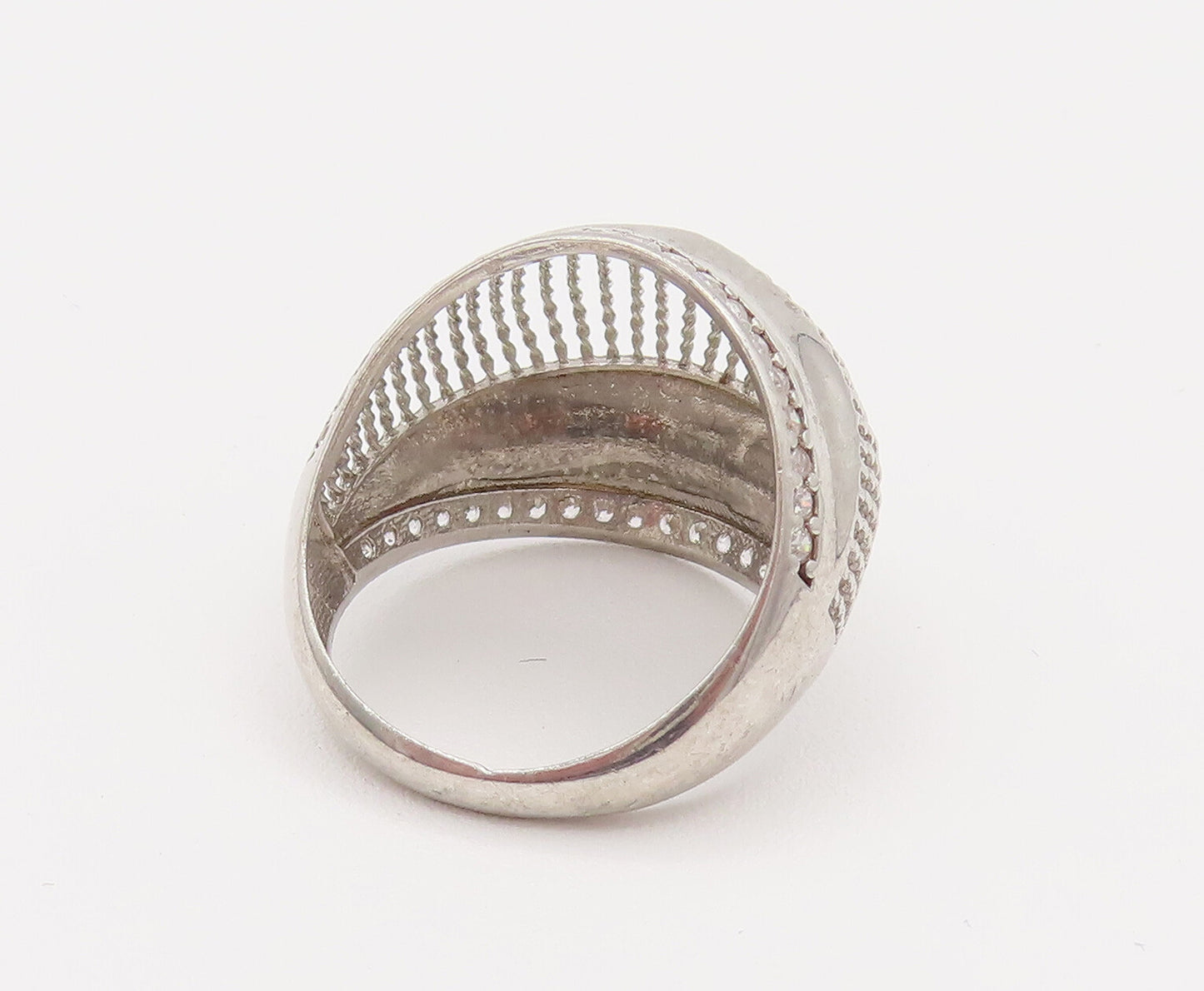 925 Silver  Vintage Mesh & Cubic Zirconia Edge Dome Ring Sz 6.25  RG26186