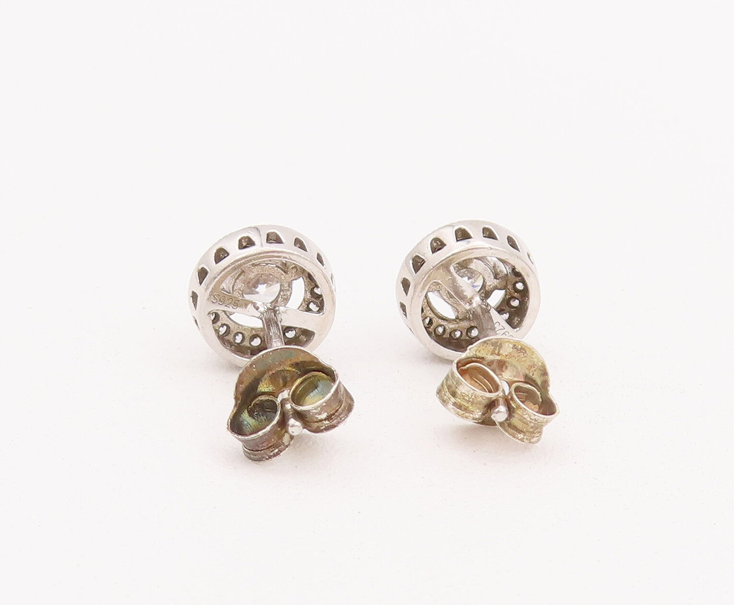 925 Sterling Silver Vintage Earrings Round Maine Stone Halo CZ Band Stud EG12899